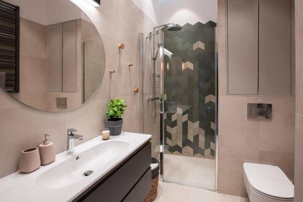 Elegant Apartment Luminis In Krakow'S Old City Εξωτερικό φωτογραφία