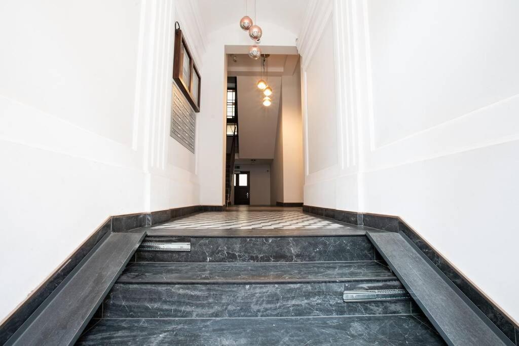 Elegant Apartment Luminis In Krakow'S Old City Εξωτερικό φωτογραφία